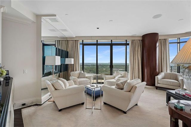 750 Park Avenue NE 27S, Atlanta, GA 30326