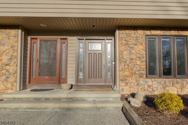 132 Mcpeek Rd, Andover Twp., NJ 07848