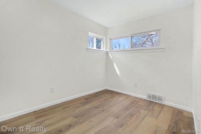 1555 Levona Street, Ypsilanti, MI 48198