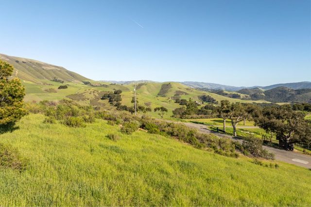 344 El Caminito Road, Carmel Valley, CA 93924