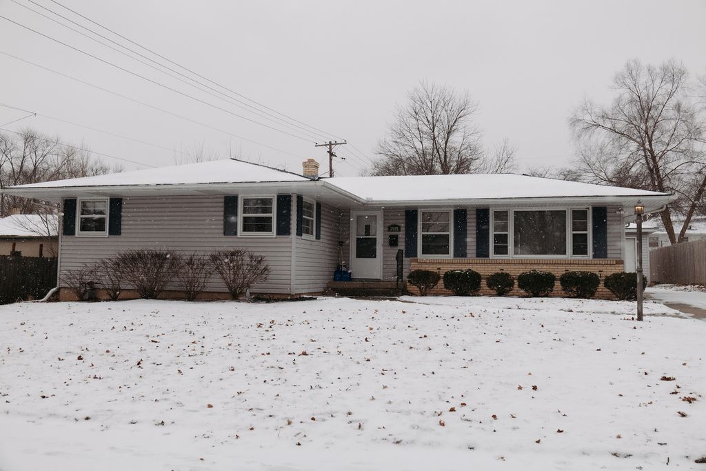 3519 Thelma Street, Rockford, IL 61108