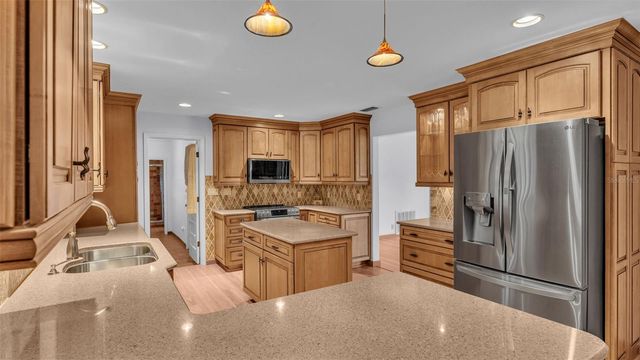 9240 MOORE ROAD, Lakeland, FL 33809