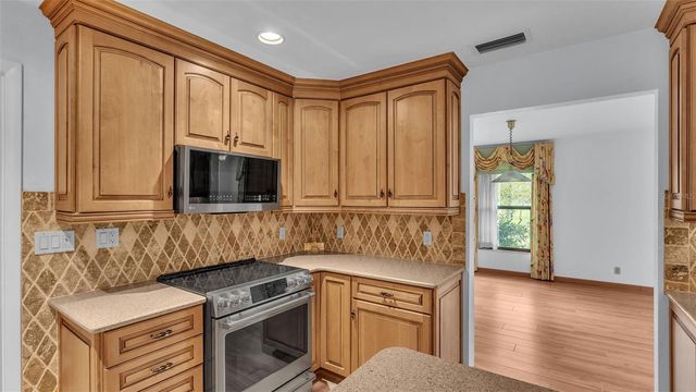 9240 MOORE ROAD, Lakeland, FL 33809