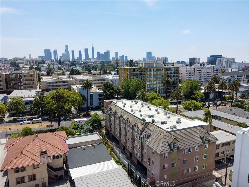 321 S Occidental Boulevard 116, Los Angeles, CA 90057