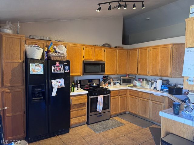 681 West Pacific Avenue, Henderson, NV 89002