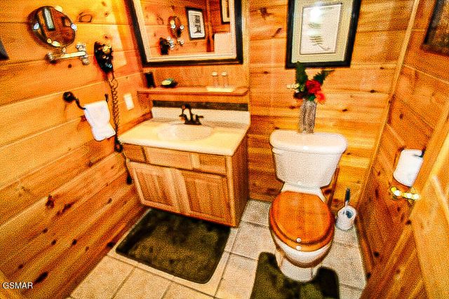 2015 Bird Ridge Road, Sevierville, TN 37876