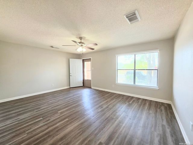 10014 SUNSET PL, San Antonio, TX 78245