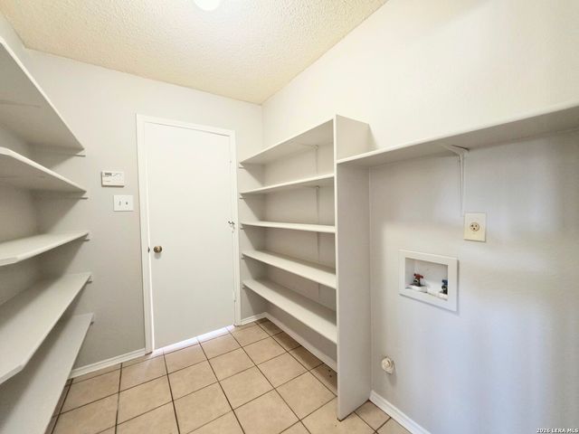 10014 SUNSET PL, San Antonio, TX 78245