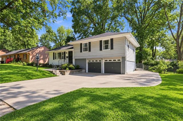 9611 E 80th Terrace, Raytown, MO 64138