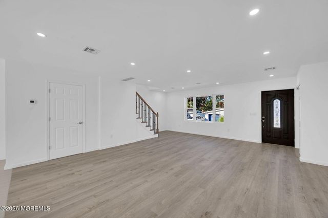 440 Aumack Avenue, Union Beach, NJ 07735