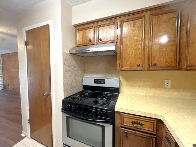 4211 White River Drive, Pasadena, TX 77504