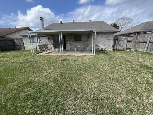 4211 White River Drive, Pasadena, TX 77504