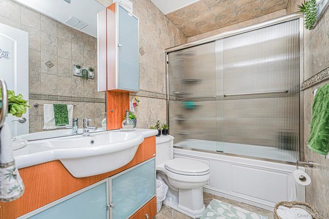 27 Witteman Place, Staten Island, NY 10301