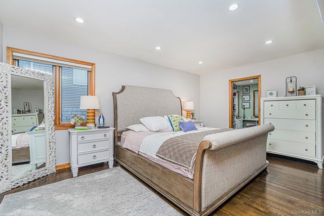 27 Witteman Place, Staten Island, NY 10301