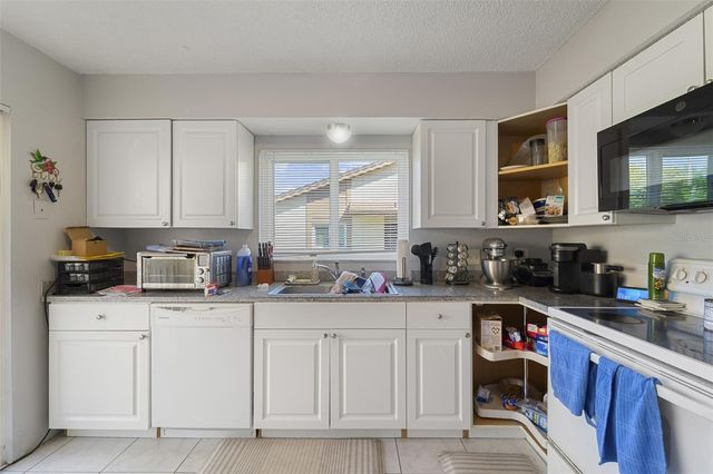 4030 LIGHTHOUSE WAY 227A, New Port Richey, FL 34652