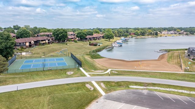 3888 Brookside Drive, Crown Point, IN 46307