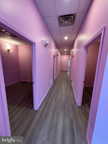 1737 OLD YORK RD, Abington, PA 19001