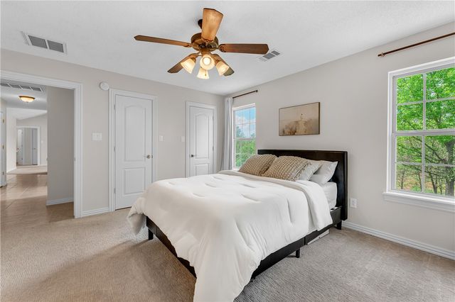11271 Club House Parkway, Farmington, AR 72730