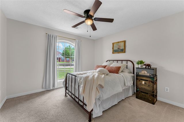11271 Club House Parkway, Farmington, AR 72730