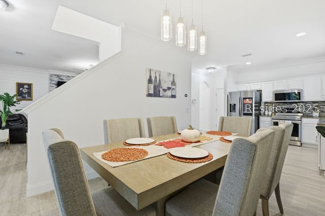 44 Running Oak Dr, Bluffton, SC 29910