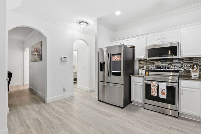 44 Running Oak Dr, Bluffton, SC 29910