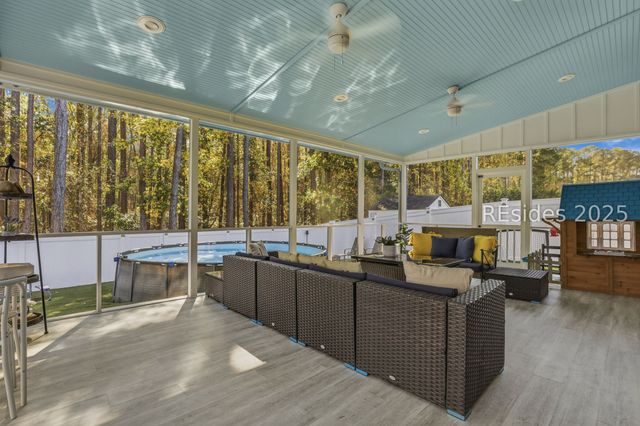 44 Running Oak Dr, Bluffton, SC 29910