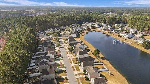 44 Running Oak Dr, Bluffton, SC 29910