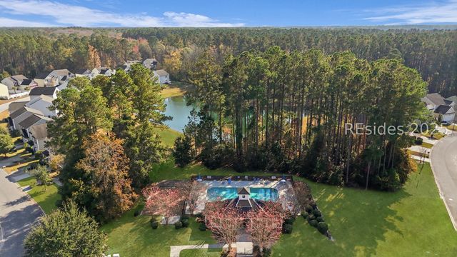44 Running Oak Dr, Bluffton, SC 29910