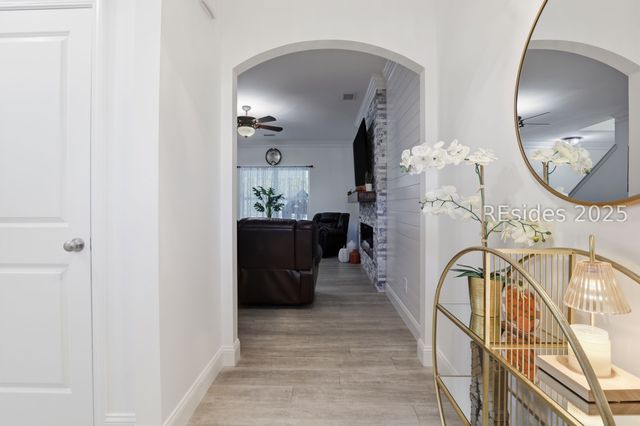 44 Running Oak Dr, Bluffton, SC 29910