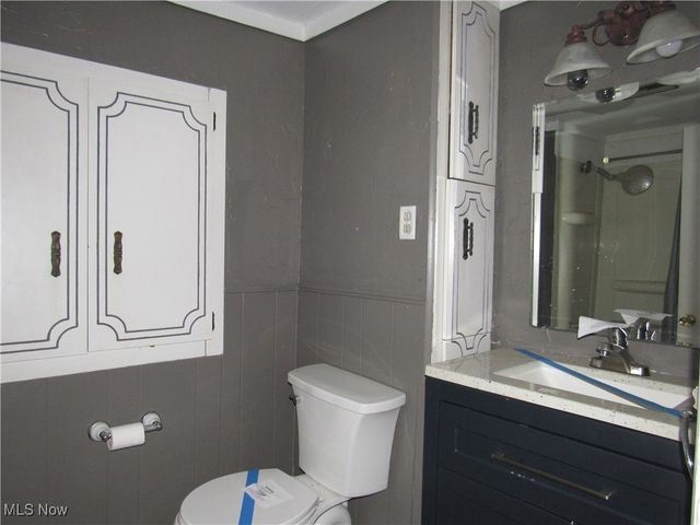 9714 Salem Warren Road, Salem, OH 44460