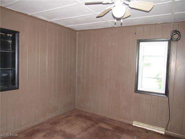 9714 Salem Warren Road, Salem, OH 44460