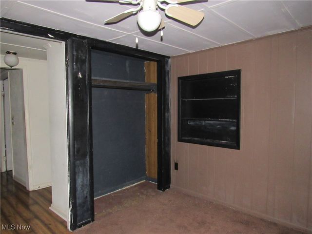 9714 Salem Warren Road, Salem, OH 44460