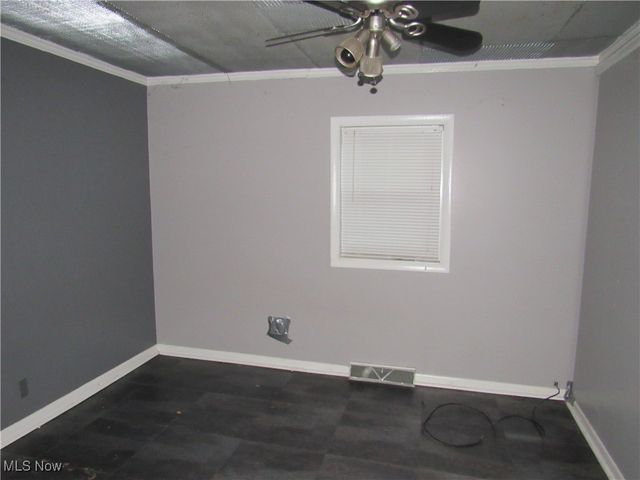 9714 Salem Warren Road, Salem, OH 44460