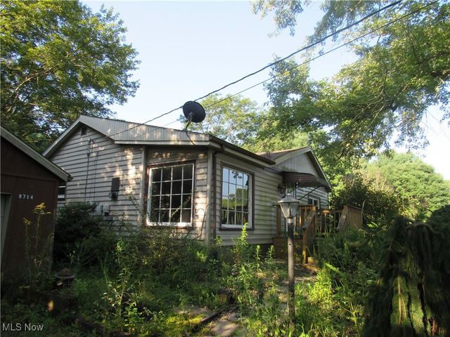 9714 Salem Warren Road, Salem, OH 44460