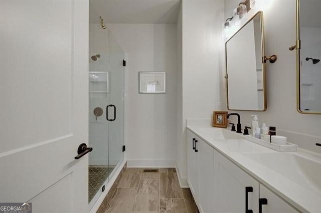 4433 Buckley Way, Atlanta, GA 30342