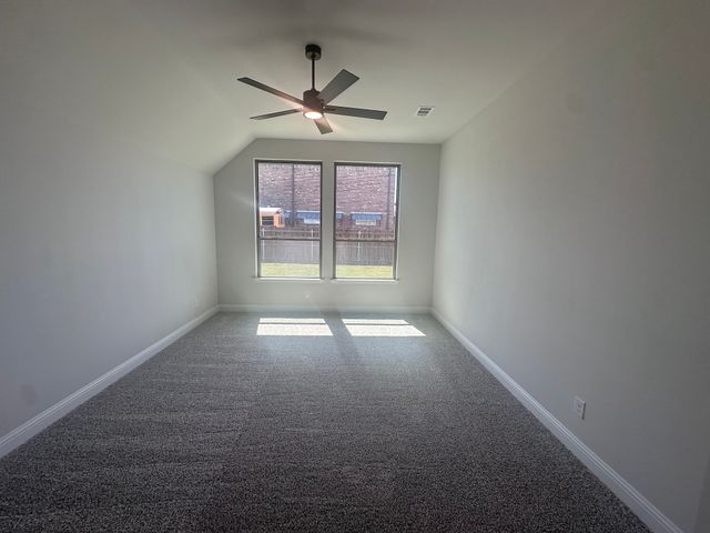 604 Austen Avenue, Tioga, TX 76271