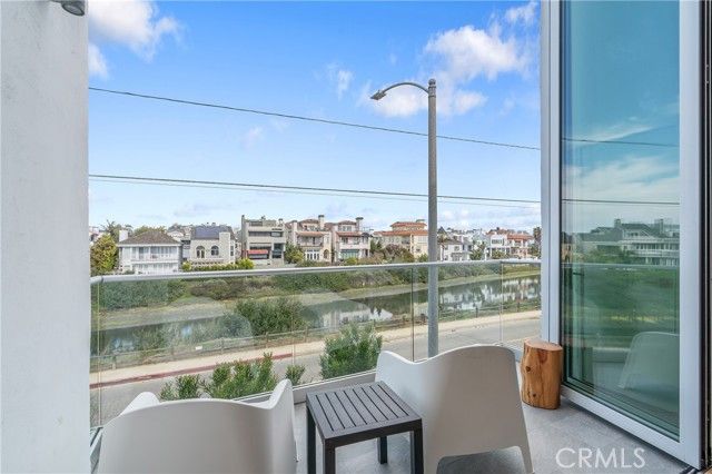 30 Reef 3, Marina Del Rey, CA 90292