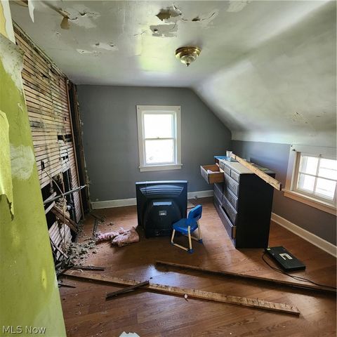 12607 Oakfield Avenue, Cleveland, OH 44105