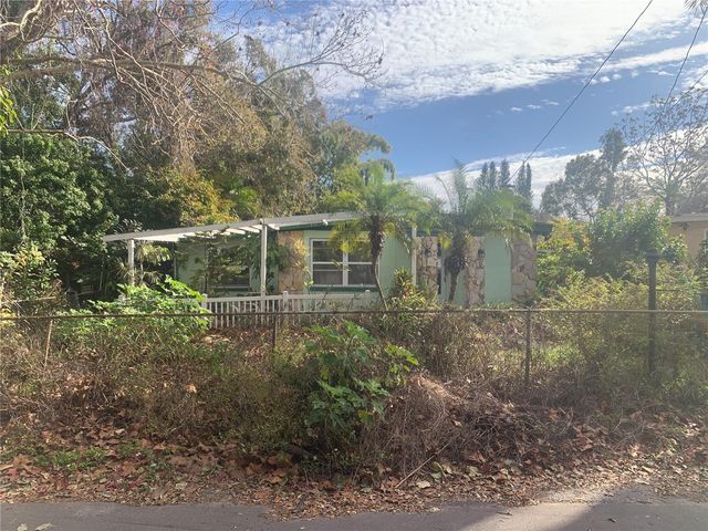 5853 39TH STREET N, St Petersburg, FL 33714