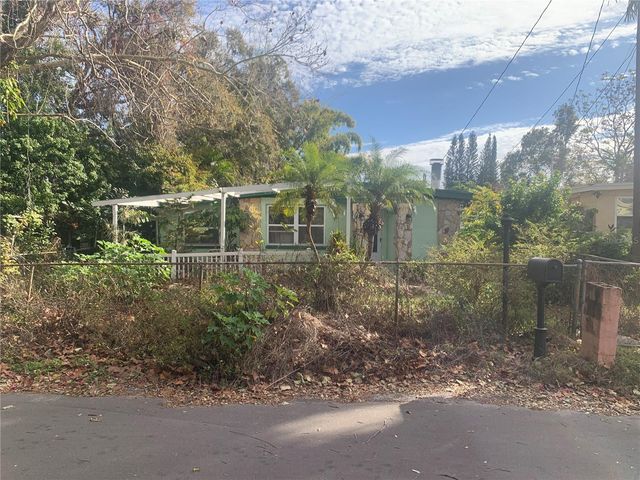 5853 39TH STREET N, St Petersburg, FL 33714
