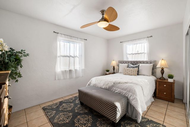 2717 Solano Drive NE, Albuquerque, NM 87110