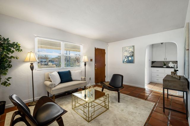 2717 Solano Drive NE, Albuquerque, NM 87110