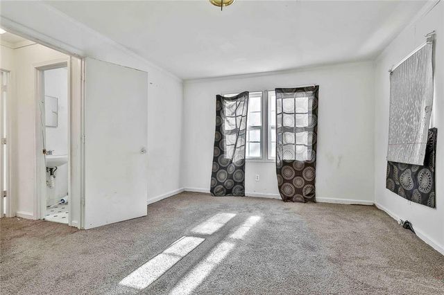 66 Howell SW Drive, Atlanta, GA 30331