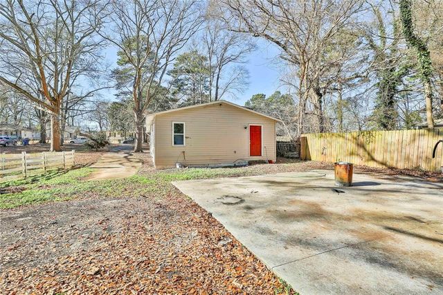 66 Howell SW Drive, Atlanta, GA 30331