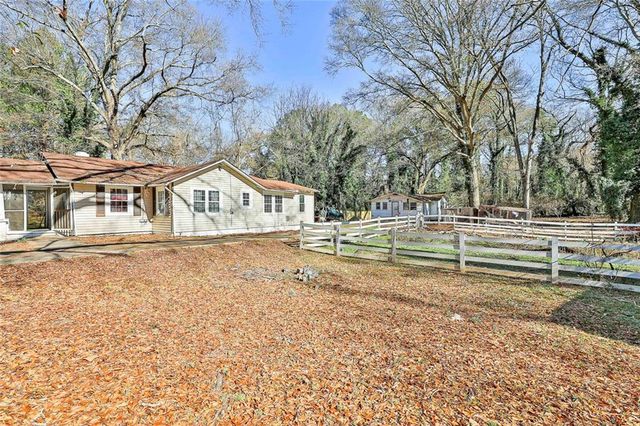 66 Howell SW Drive, Atlanta, GA 30331