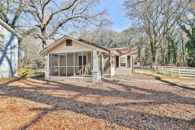 66 Howell SW Drive, Atlanta, GA 30331