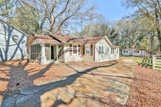 66 Howell Drive SW, Atlanta, GA 30331