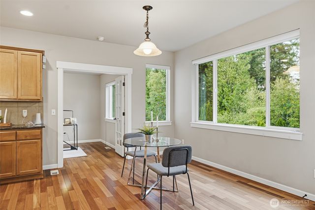 35214 4th Place SW, Federal Way, WA 98023