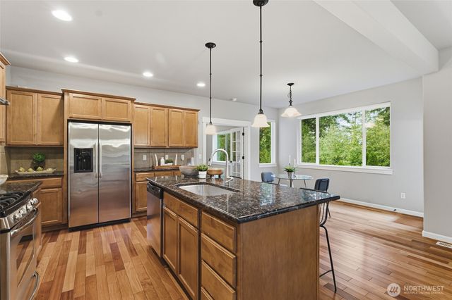 35214 4th Place SW, Federal Way, WA 98023