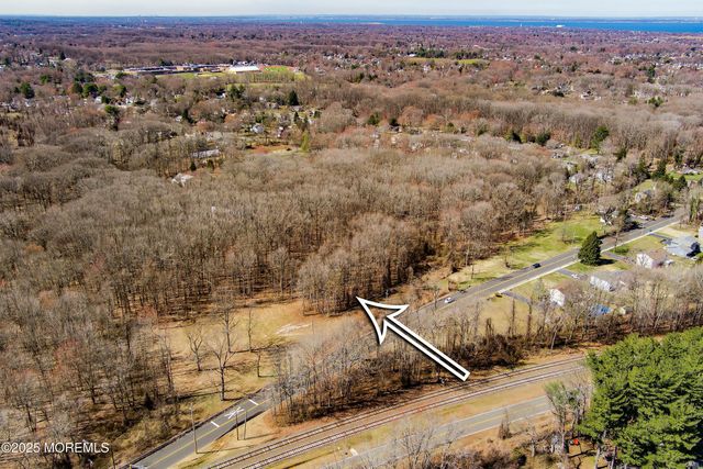 630 East Road, Middletown, NJ 07748